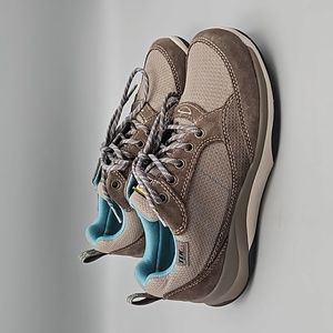 L.L. Bean Women size 8 Tek 2.5 Waterproof Hiking Shoes
